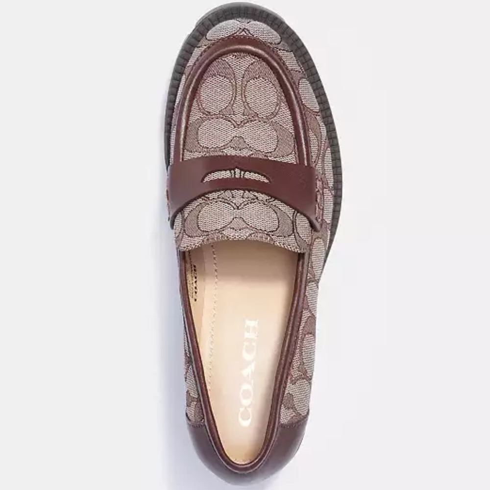 Coach women’s Cora Loafer Pump new with box - Picture 4 of 10